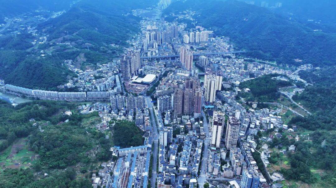 “十四五”卫健事业跑出加速度J9九游会医心惠苗乡！兴文(图3)